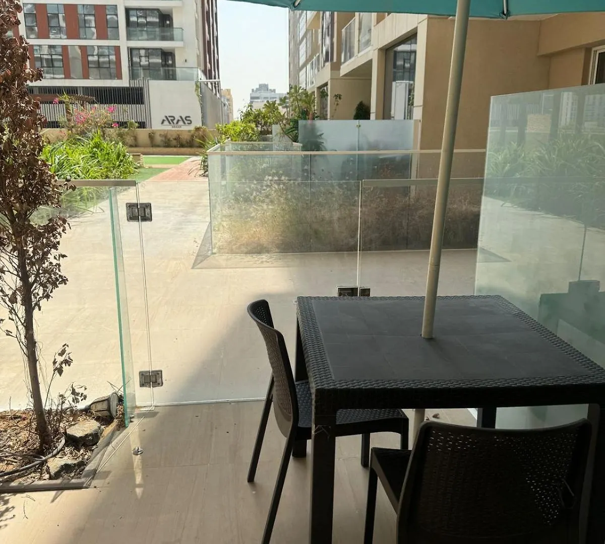 Apartment Fully Equipped Studio Prime Location With Pool & Gym Dubai