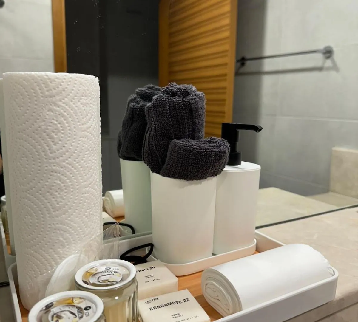 Fully Equipped Studio Prime Location With Pool & Gym Dubaj