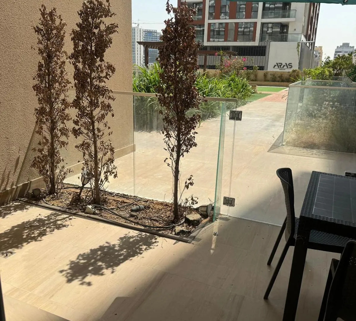 Fully Equipped Studio Prime Location With Pool & Gym Dubaj Egyesült Arab Emírségek